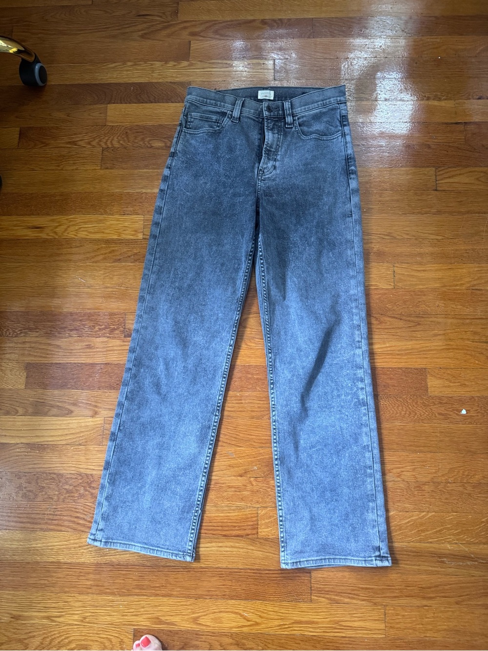Faherty Slim Straight Sunwashed Denim in Washed Black